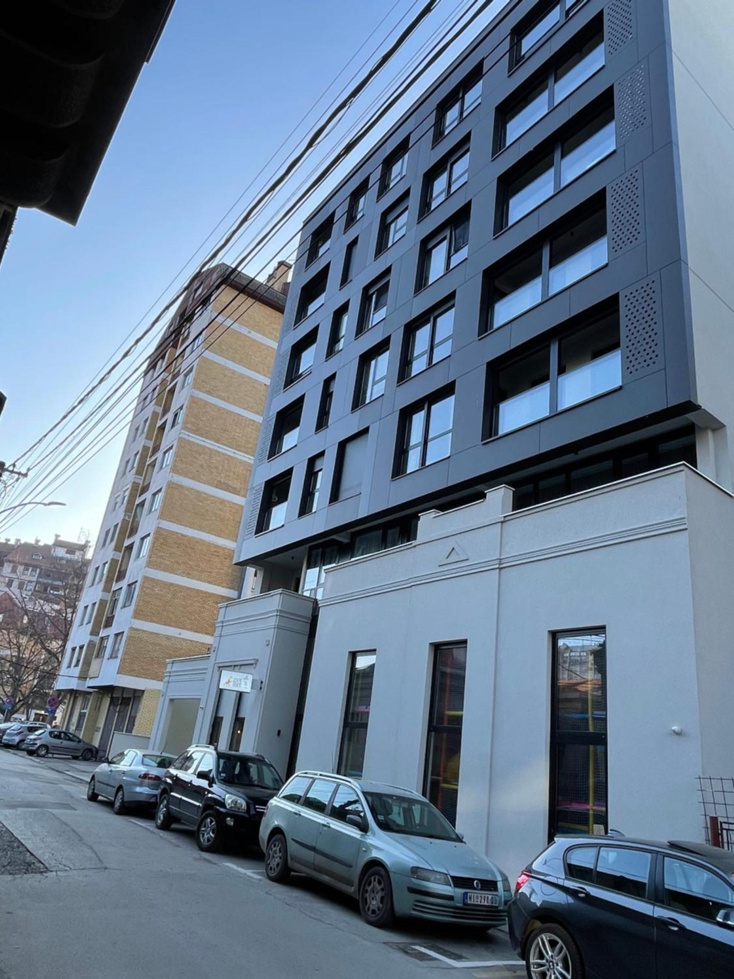 Leo Lux 2 Leilighet Ni Eksteriør bilde